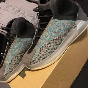 Yeezy Quantum
